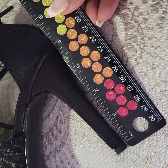 Beautiful heels - Picture 6 of 6